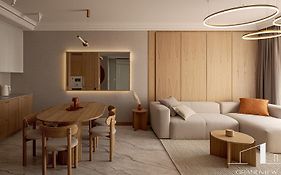 Penthouse Brabank Japandi Luxury Sauna, Fitness & Parking By Grandview